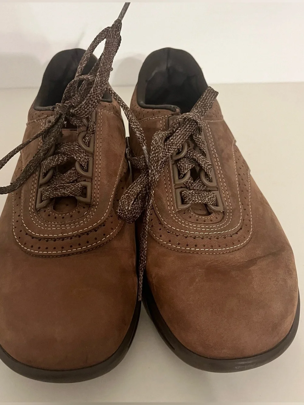 SAS Walk Easy Women’s 7.5W Brown Leather Comfort Walking Shoes